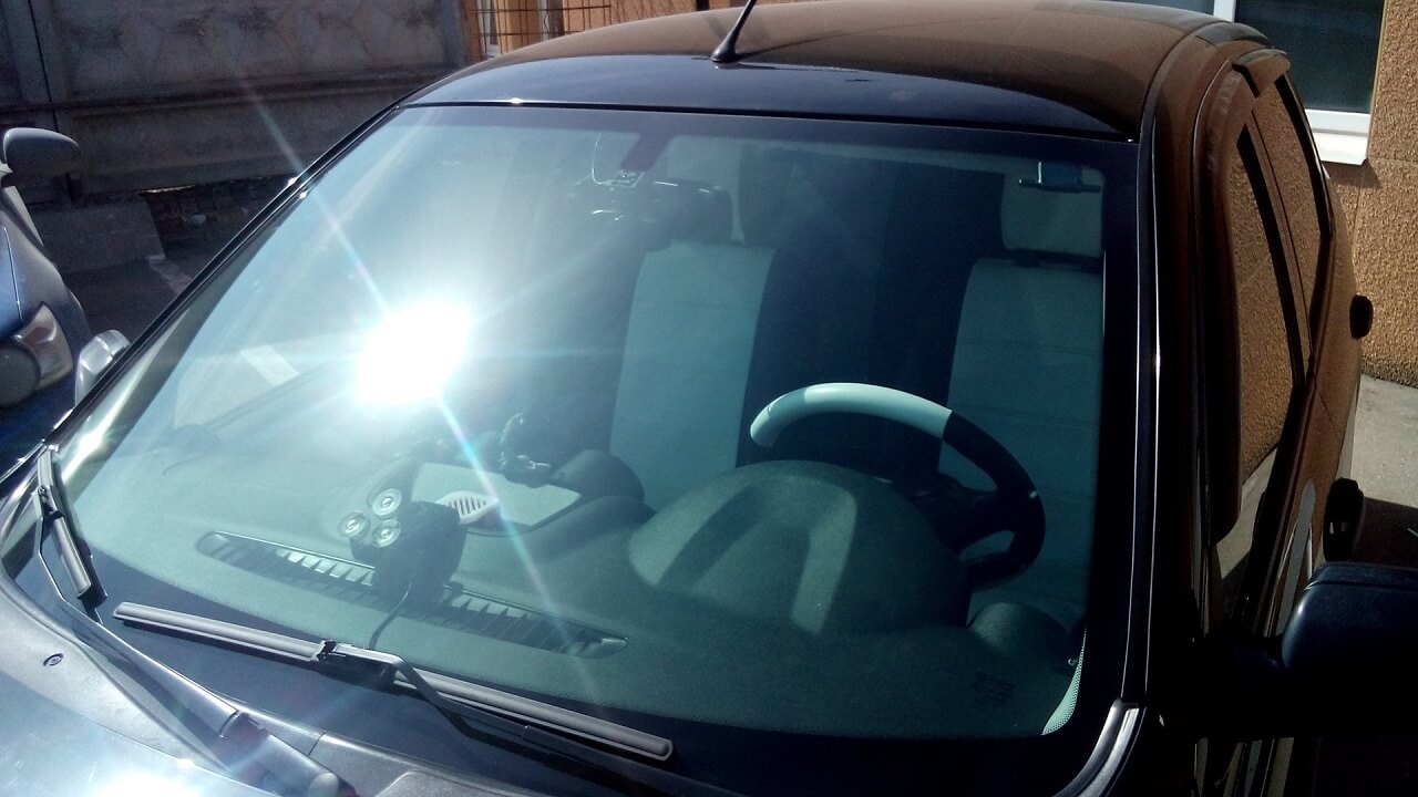 Эксплуатация автомобиля после замены лобового стекла
