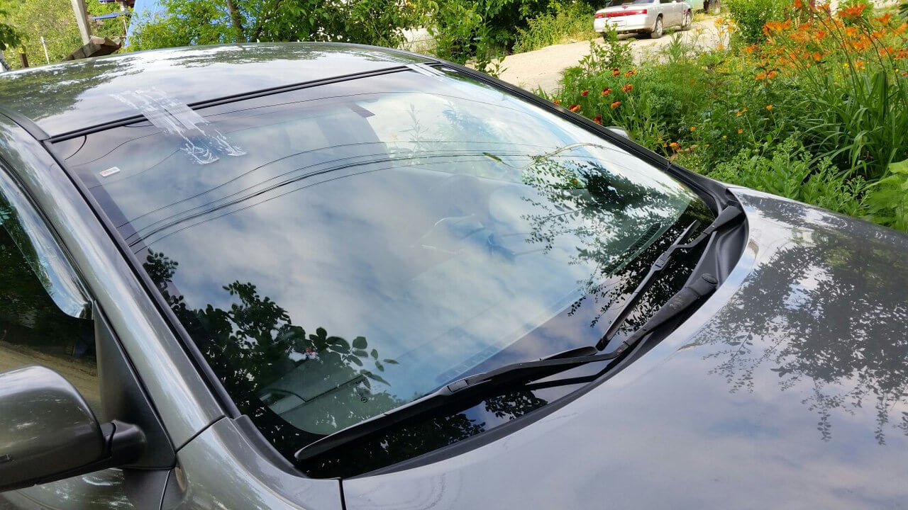 Лобовое стекло Kia